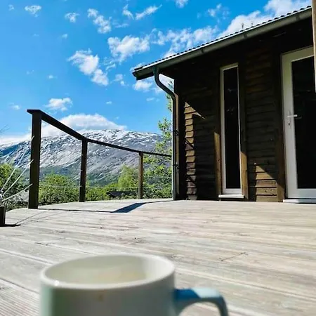 Feriehus Skjomen *
